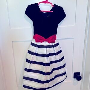 Girls Jona Michelle Holiday dress red, black and silver, size 6.